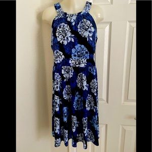 Beautiful new with tags Banana Republic dress size 8